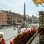 Hub Navona